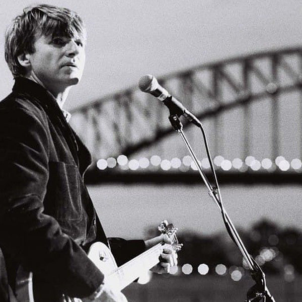 FRIDAY BEAT // CROWDED HOUSE