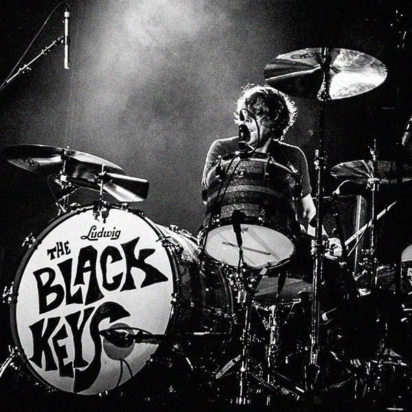 FRIDAY BEAT // THE BLACK KEYS