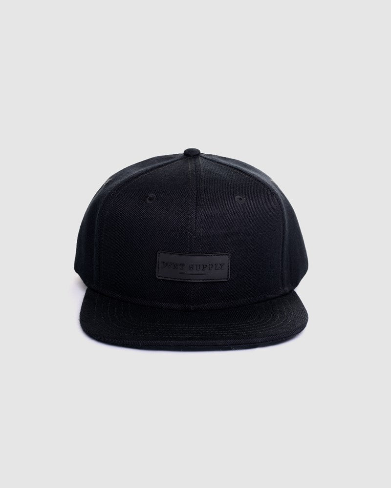 Revolution Snapback - Black