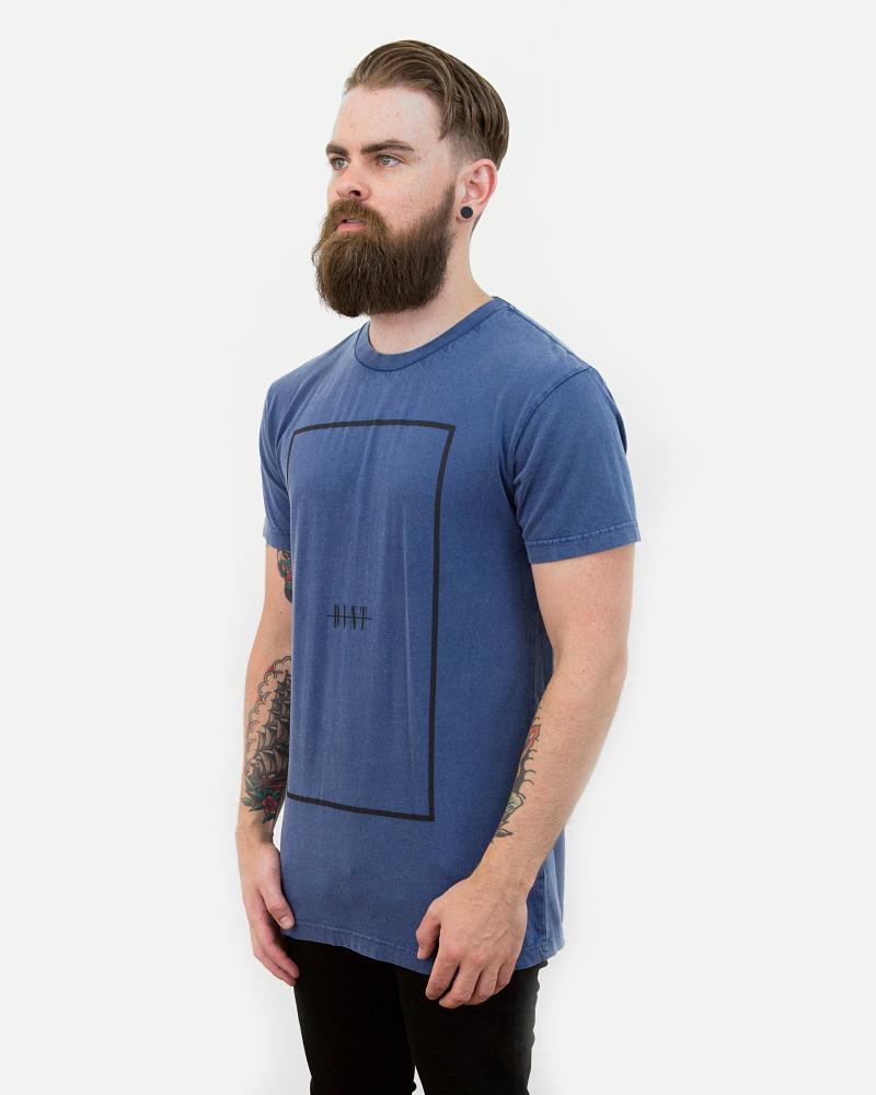 Vacant Tee - Navy Wash